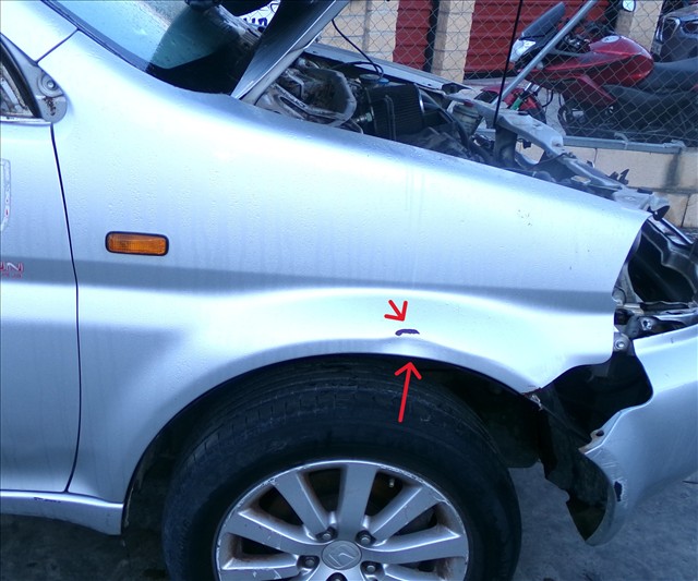 Aleta Delantera Derecha