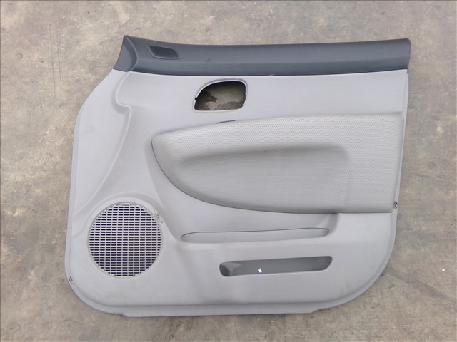 Guarnecido Delantero Derecho