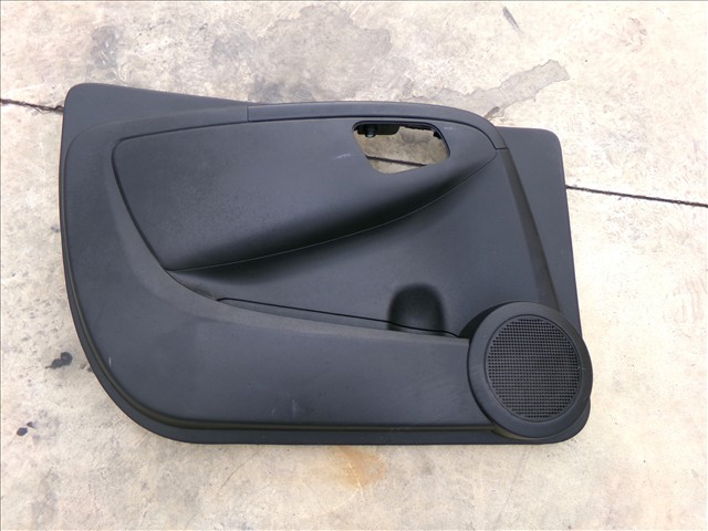 Guarnecido Delantero Izquierdo