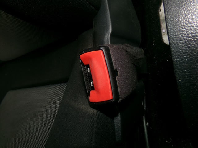 Enganche Cinturon Delantero Derecho