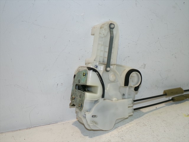 Cerradura Delantero Izquierda