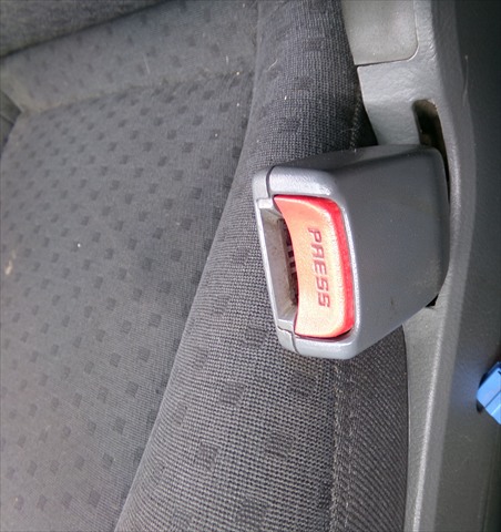 Enganche Cinturon Delantero Derecho