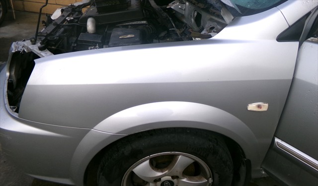 Aleta Delantera Izquierda