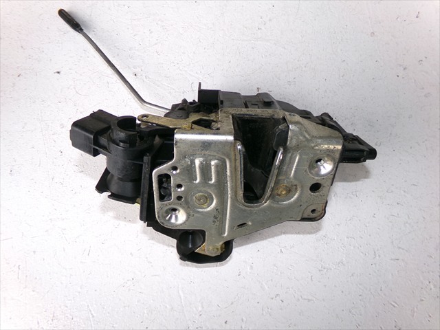 Cerradura Delantero Izquierda