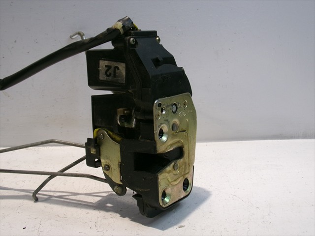 Cerradura Delantero Izquierda