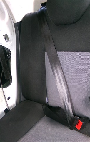 Cinturon Trasero Derecho