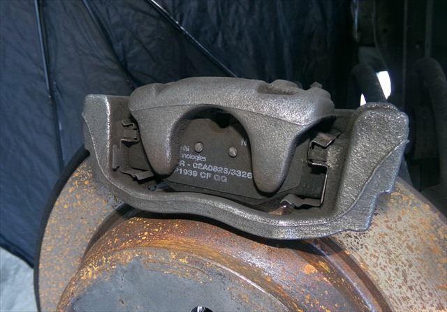 Pinza de Freno Trasera Derecha