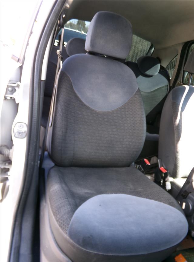 Asiento Delantero Derecho