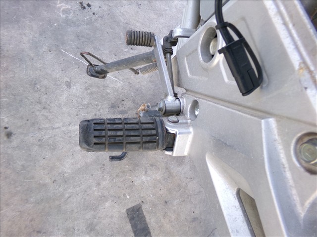 Posapie Delantero Izquierdo