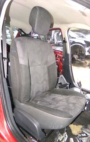 Asiento Delantero Derecho