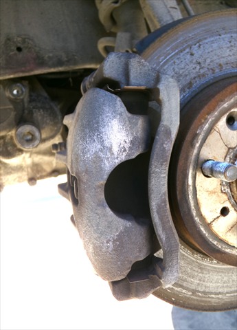 Pinza de Freno Delantera Izquierda