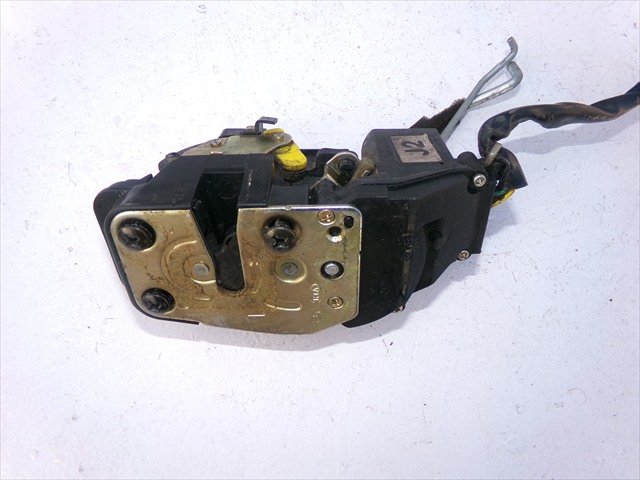 Cerradura Delantero Izquierda