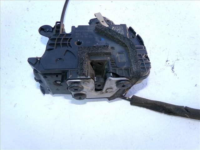 Cerradura Delantero Derecha