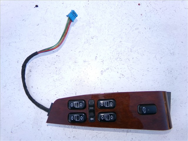 Botonera Elevalunas Delantera Derecha