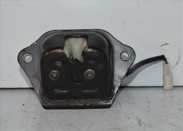 Cerradura Porton Maletero