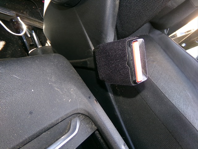 Enganche Cinturon Delantero Izquierdo