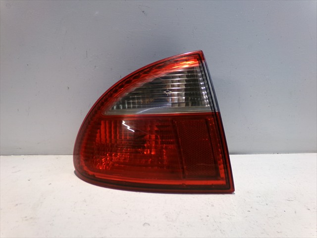 Piloto Trasera Izquierda