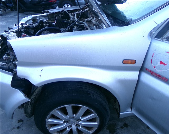 Aleta Delantera Izquierda