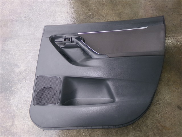 Guarnecido Trasero Derecho