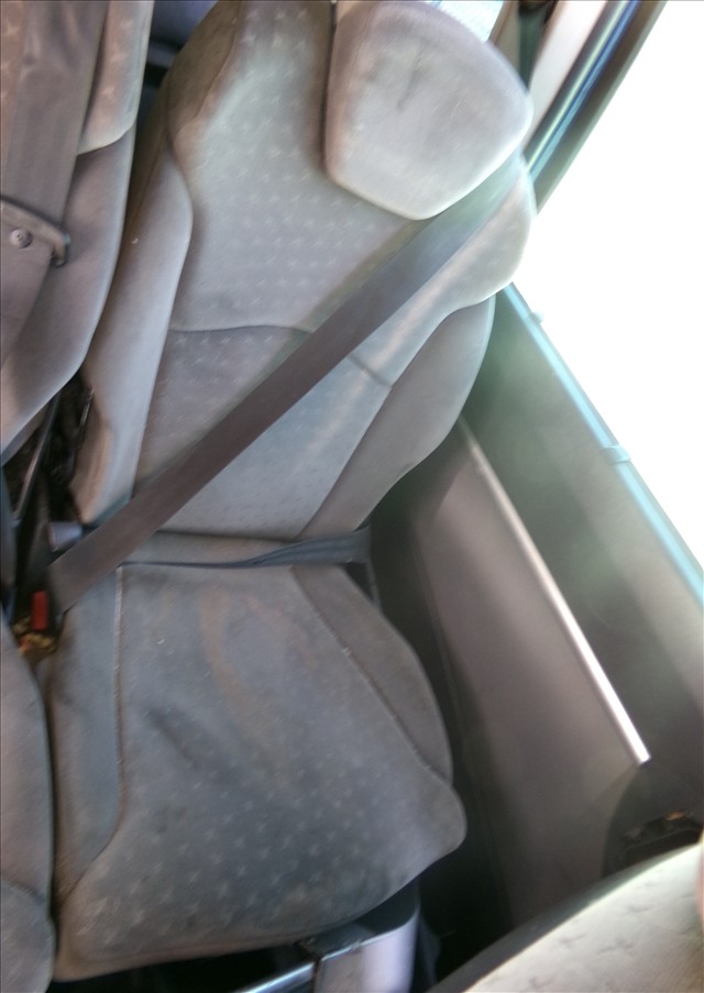 Asiento Trasero Izquierdo