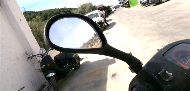 Retrovisor Izquierdo