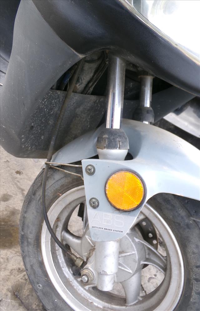 Amortiguador Delantero Derecho