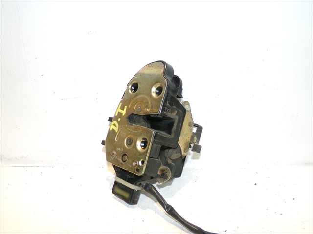 Cerradura Delantero Izquierda