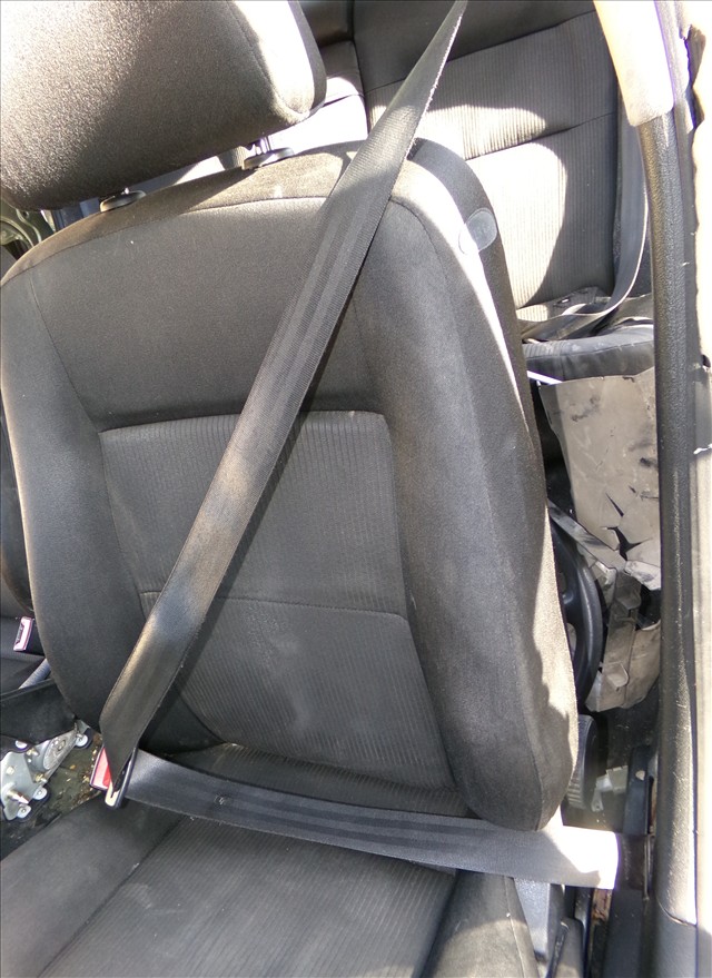 Cinturon Delantero Izquierdo