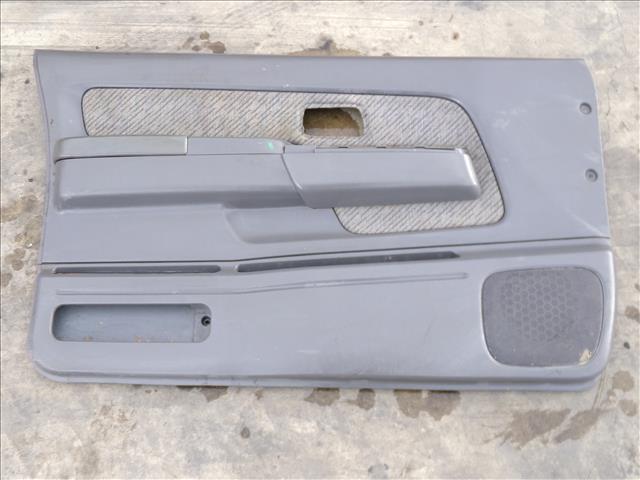 Guarnecido Delantero Izquierdo