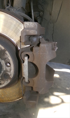 Pinza de Freno Delantera Derecha