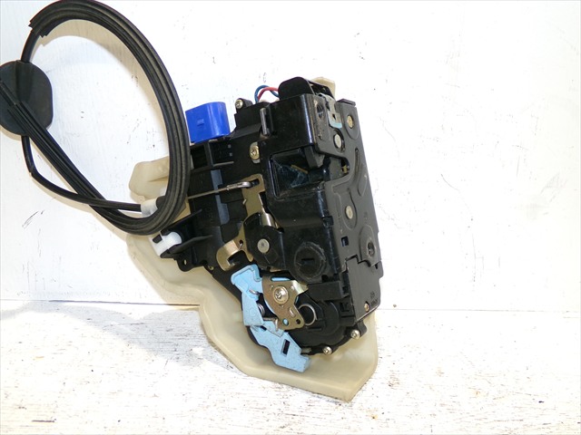 Cerradura Trasera Izquierda