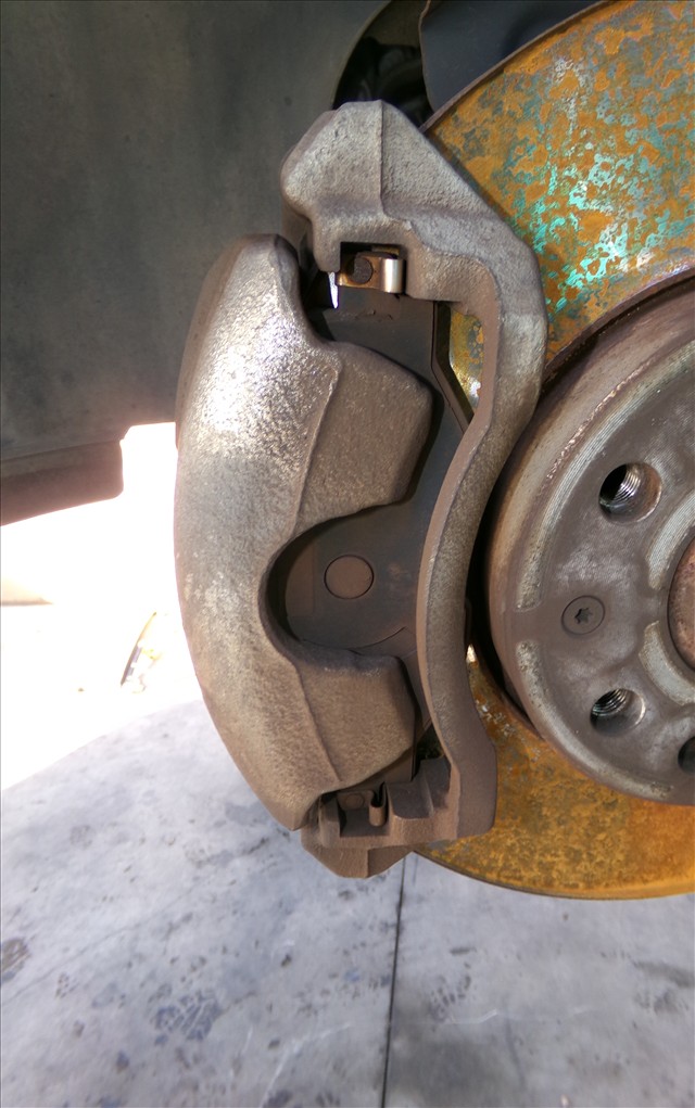 Pinza de Freno Delantera Izquierda