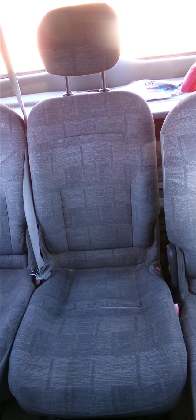 Asiento Trasero Central