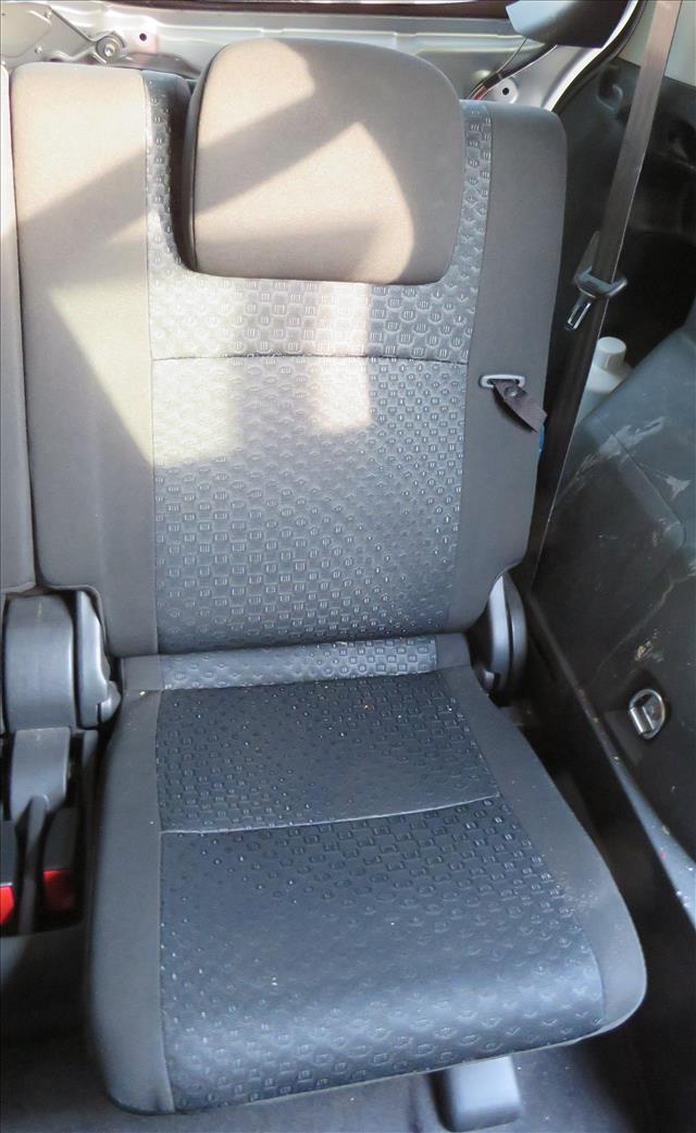 Asiento Trasero Izquierdo Tercera Fila