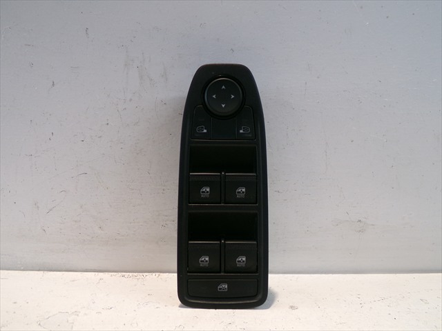 Botonera Elevalunas Delantera Izquierda