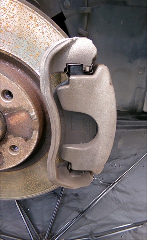 Pinza de Freno Delantera Derecha