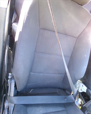 Cinturon Delantero Derecho