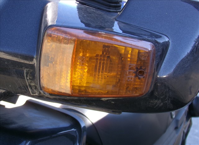 Intermitente Delantero Izquierdo