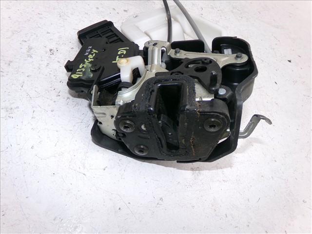 Cerradura Trasera Derecha