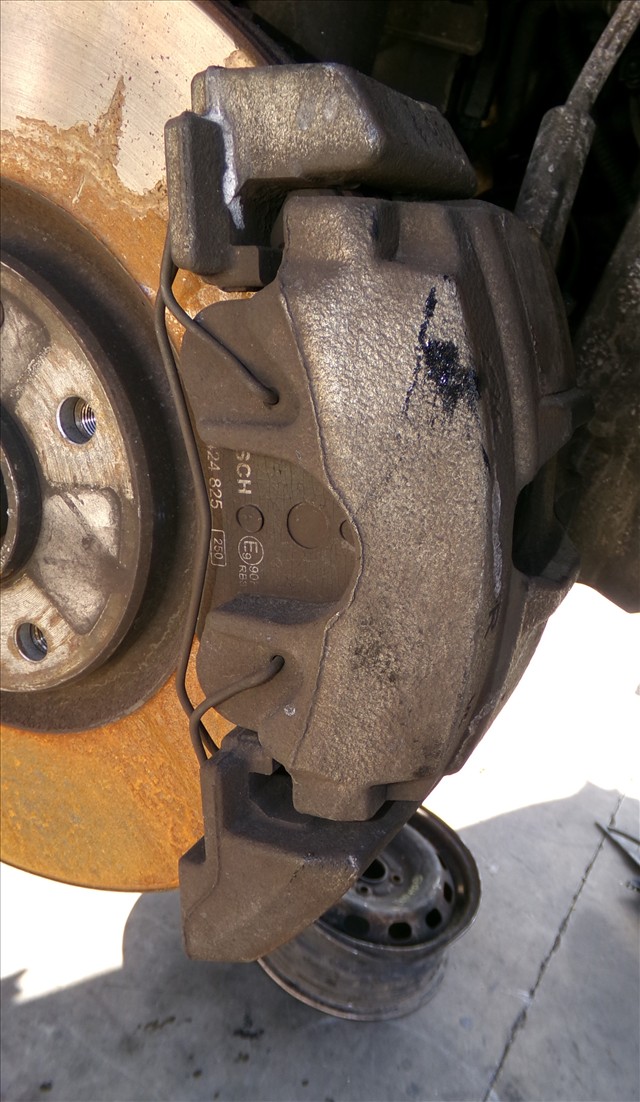 Pinza de Freno Delantera Derecha