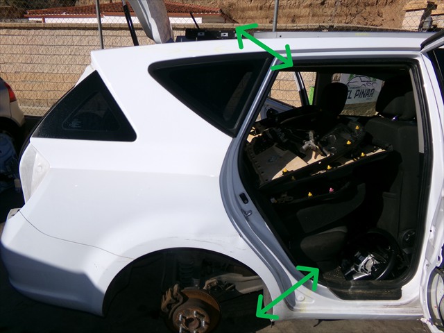 Corte Aleta Trasera Derecha