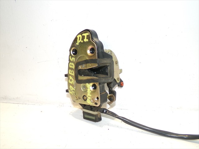 Cerradura Delantero Izquierda