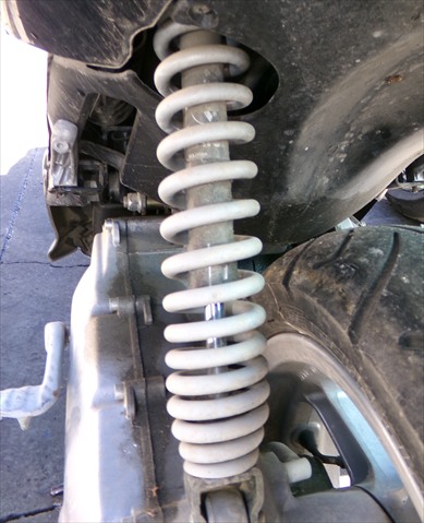 Amortiguador Trasero Izquierdo