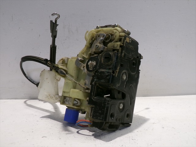 Cerradura Trasera Derecha